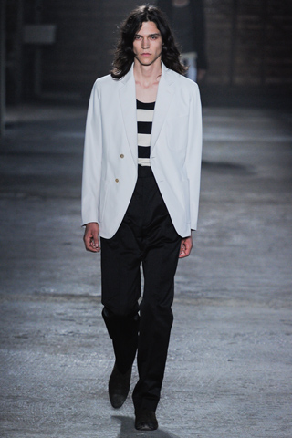 Alexander McQueen / - 2012